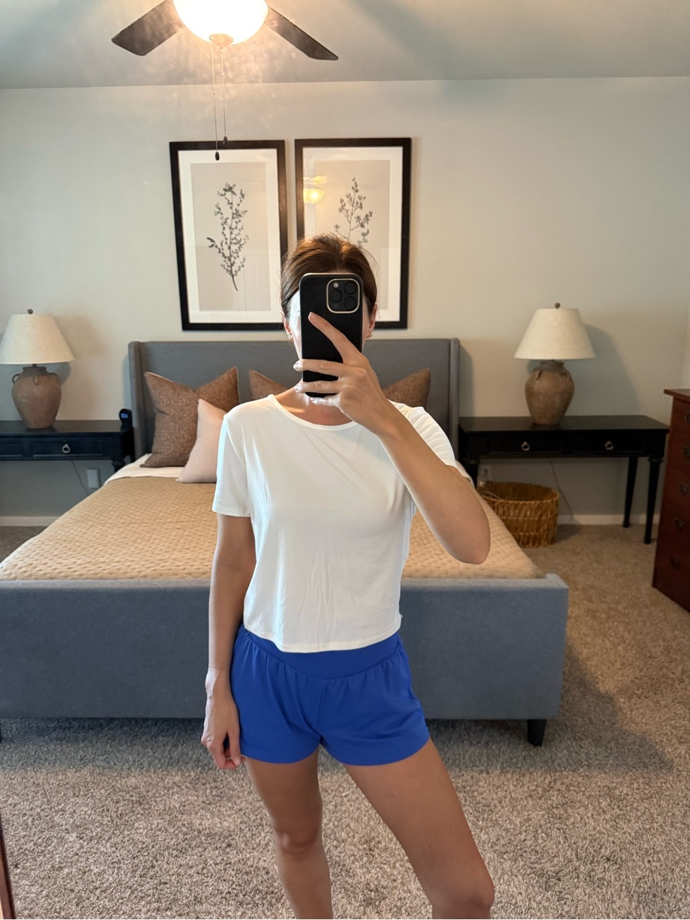 Casual White Cropped Tee
